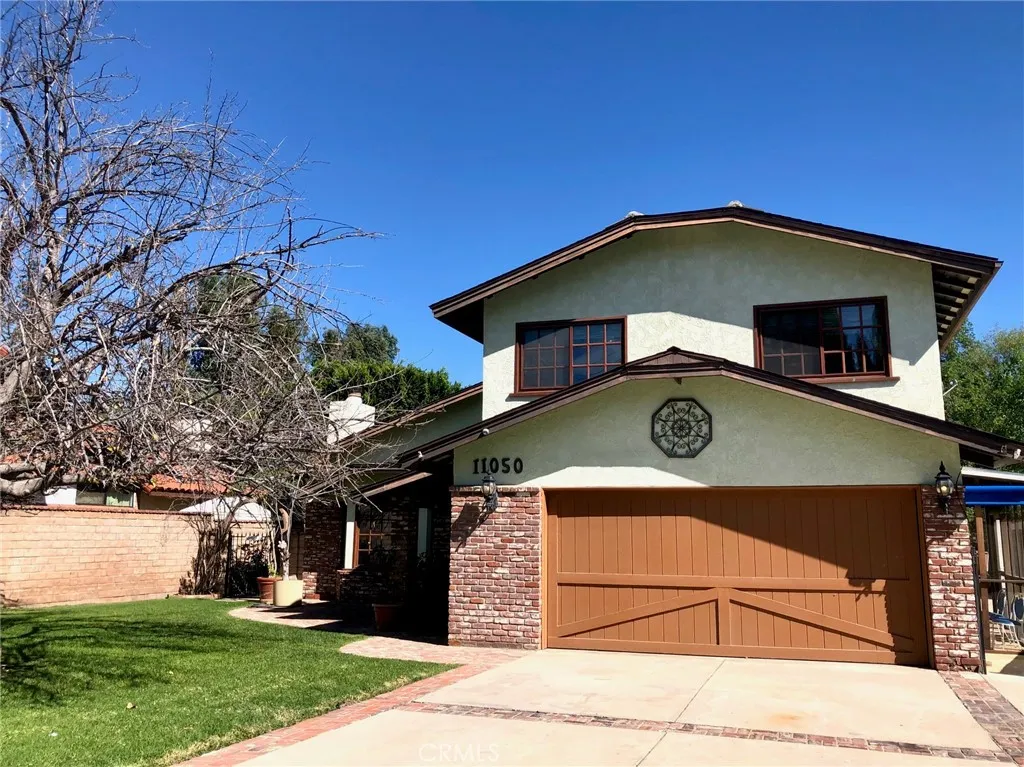 11050 Lindley Avenue, Granada Hills, California 91344 home-pic-1