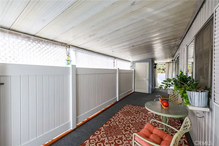 New vinyl fence on the private patio