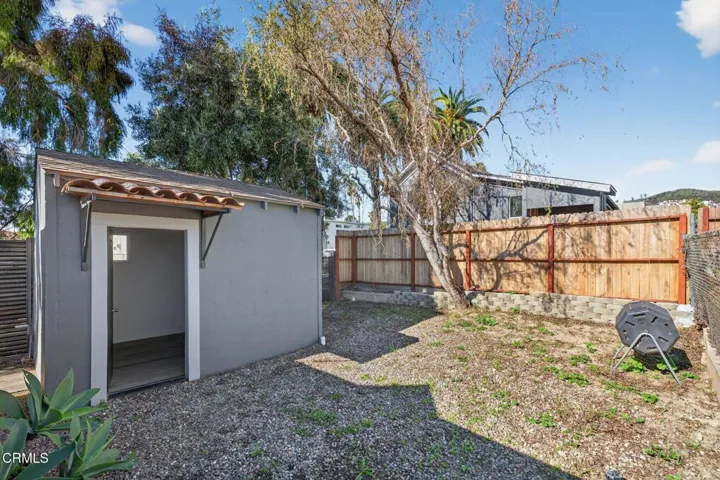 809 Back Yard NW