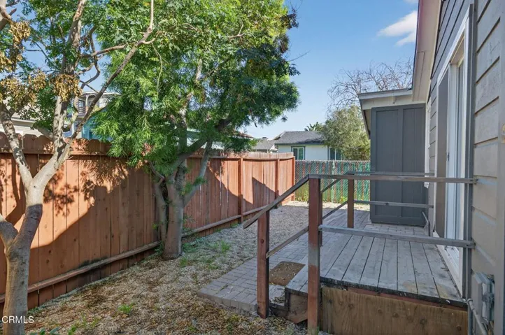 274 Backyard NE