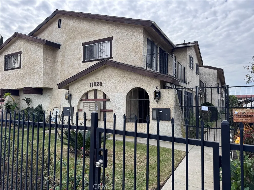 11228 Fineview St. 4, South El Monte, California 91733 home-pic-1