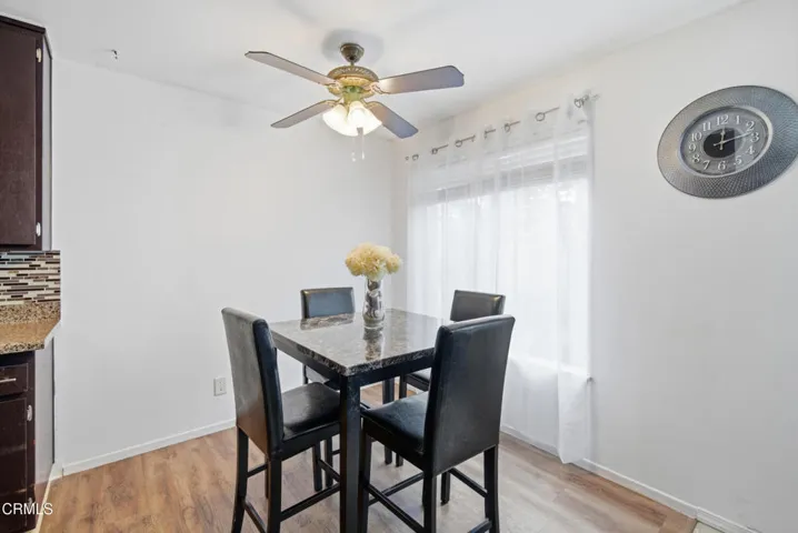 11_dining area