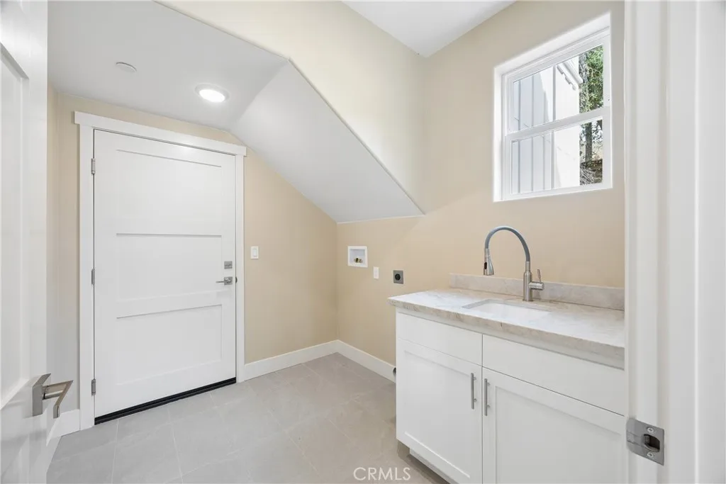 3156 Johnson Ave, San Luis Obispo, California 93401 home-pic-11