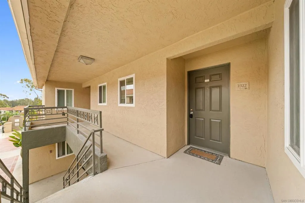 7405 Charmant Dr 2322, San Diego, California 92122 home-pic-3