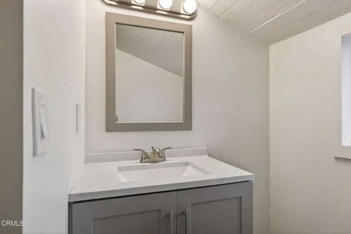 274 BathRm Vanity North