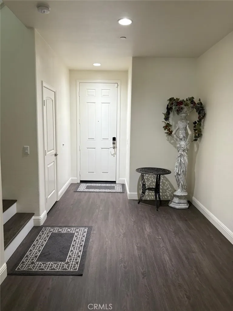 6111 Peregrine Drive, Jurupa Valley, California 91752 home-pic-7