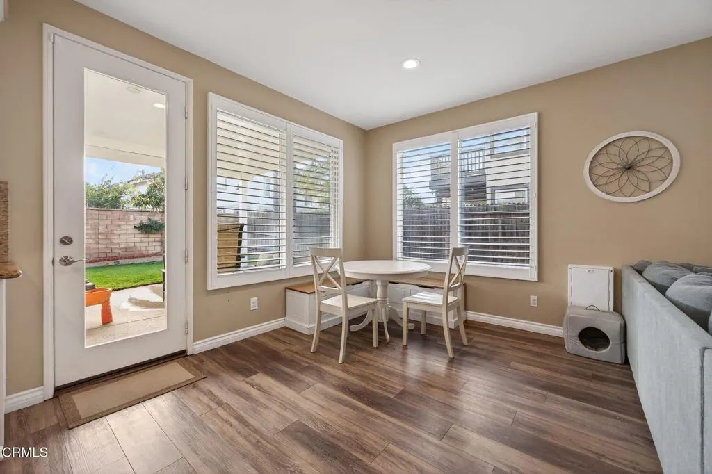 4867 Corte Olivas, Camarillo, California 93012 home-pic-12