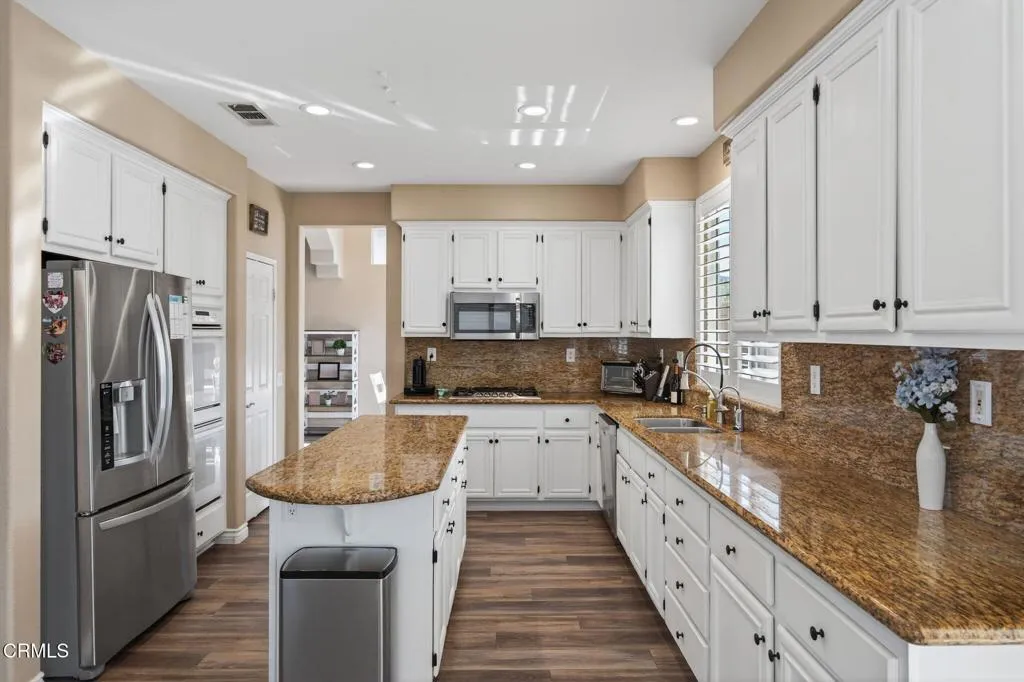 4867 Corte Olivas, Camarillo, California 93012 home-pic-13