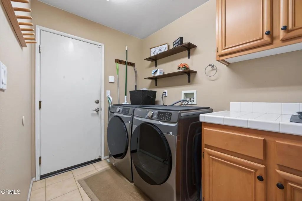 4867 Corte Olivas, Camarillo, California 93012 home-pic-35