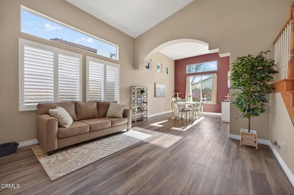 4867 Corte Olivas, Camarillo, California 93012 home-pic-7