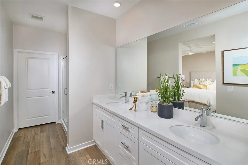 5932 Rockport Rd, Eastvale, California 92880 home-pic-10