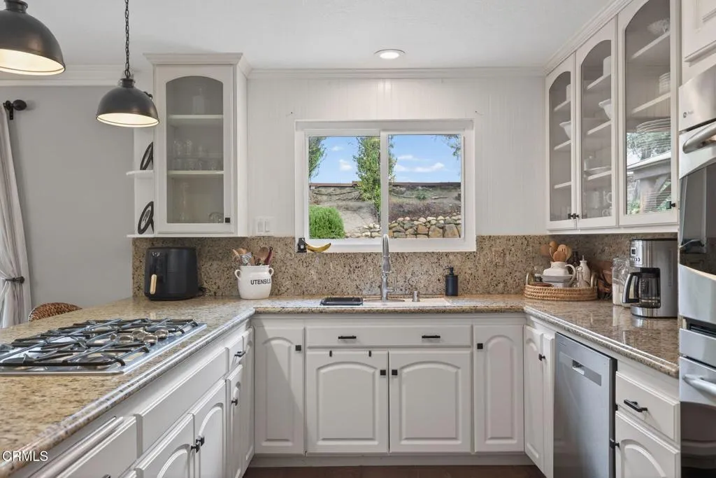 285 Siesta Avenue, Thousand Oaks, California 91360 home-pic-13