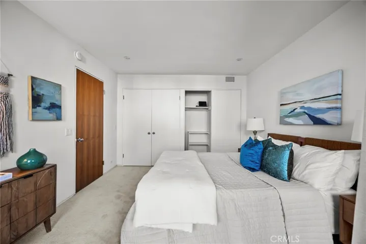 3851 Beverly Ridge, Sherman Oaks, California 91423