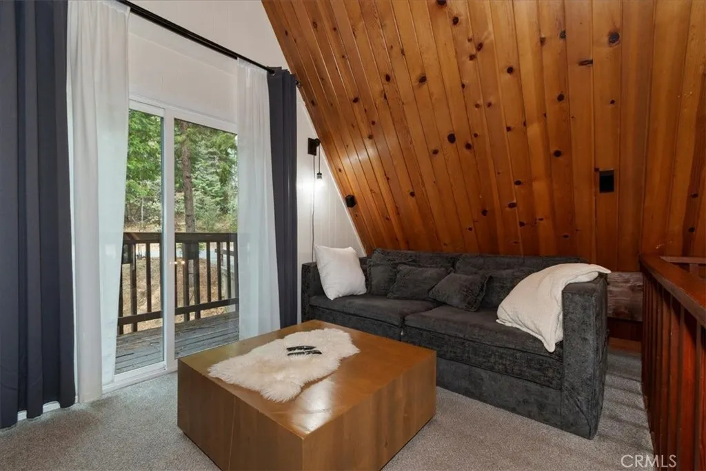 155 Birchwood, Lake Arrowhead, California 92352 home-pic-35