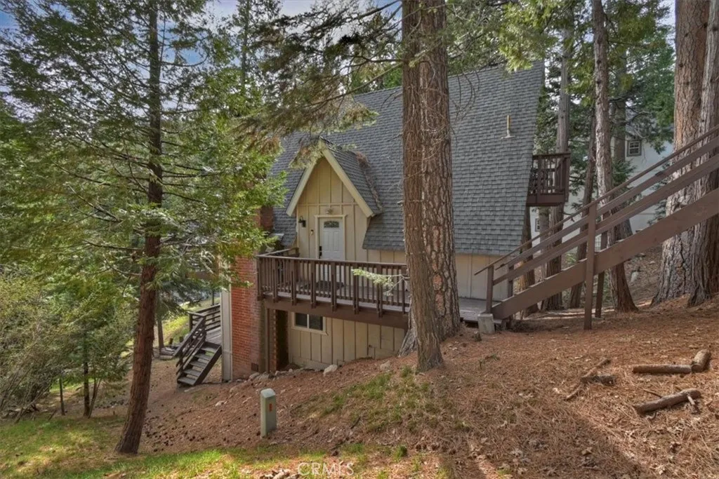 155 Birchwood, Lake Arrowhead, California 92352 home-pic-7