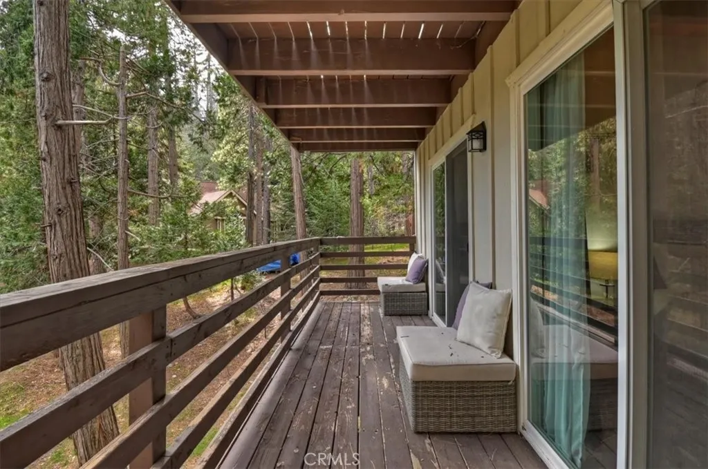 155 Birchwood, Lake Arrowhead, California 92352 home-pic-48