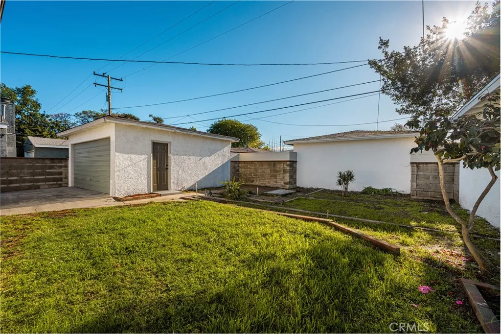 724 S Taylor Avenue, Montebello, California 90640 home-pic-3