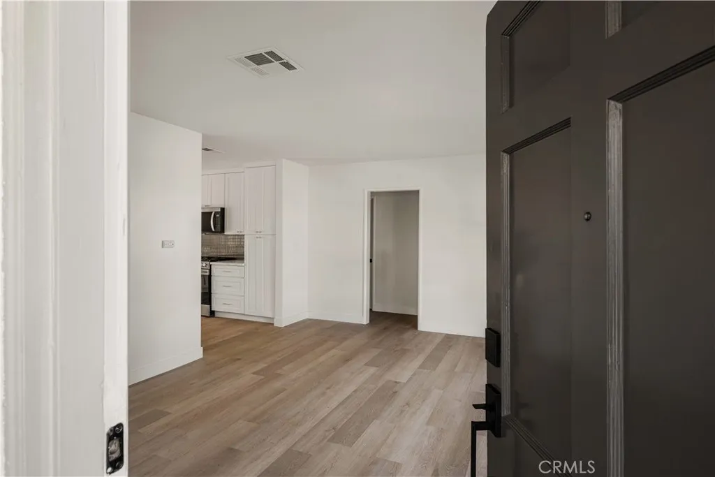 724 S Taylor Avenue, Montebello, California 90640 home-pic-4