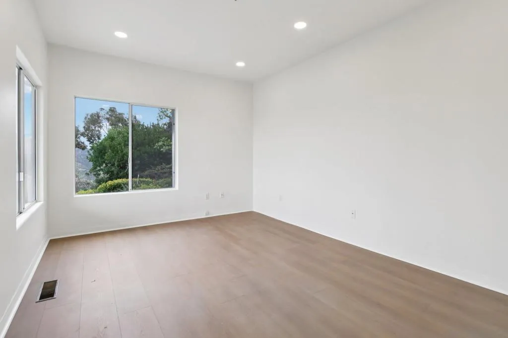 1240 Vista Sierra Drive, El Cajon, California 92019 home-pic-33