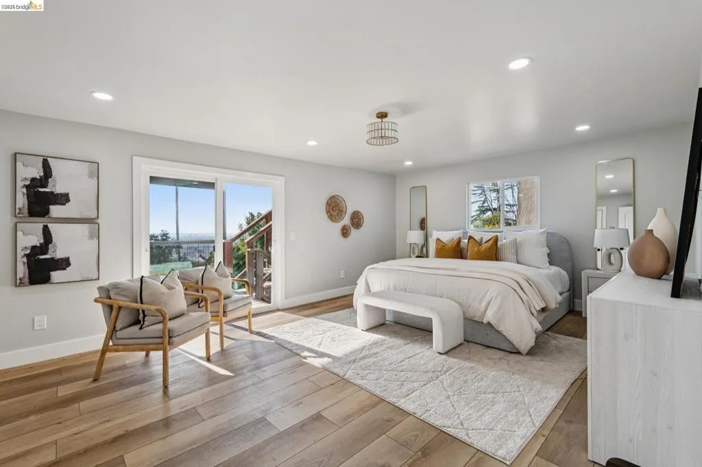 7807 7807 Outlook Ave, Oakland, California 94605 home-pic-26