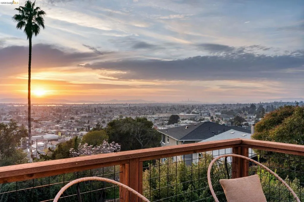 7807 7807 Outlook Ave, Oakland, California 94605 home-pic-21