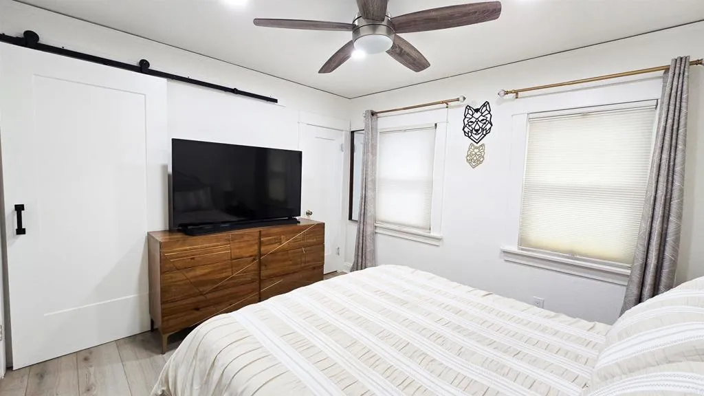 4383 Van Dyke Avenue, San Diego, California 92105 home-pic-11