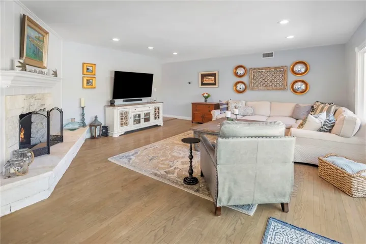 1936 W 1st Street, San Pedro, California 90732