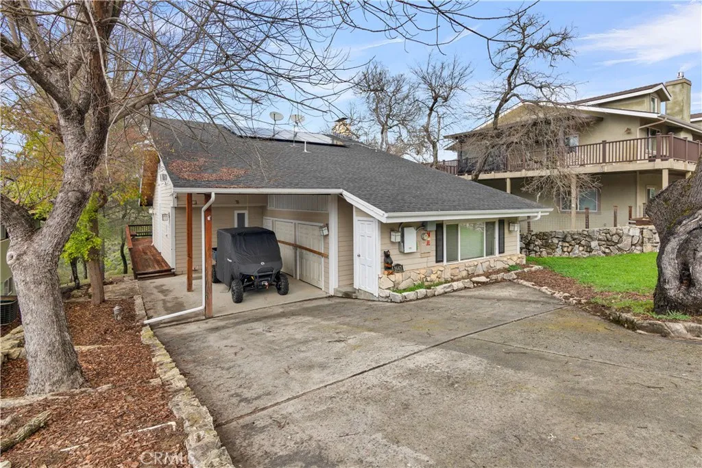 2647 Oak Shores, Bradley, California 93426 home-pic-1