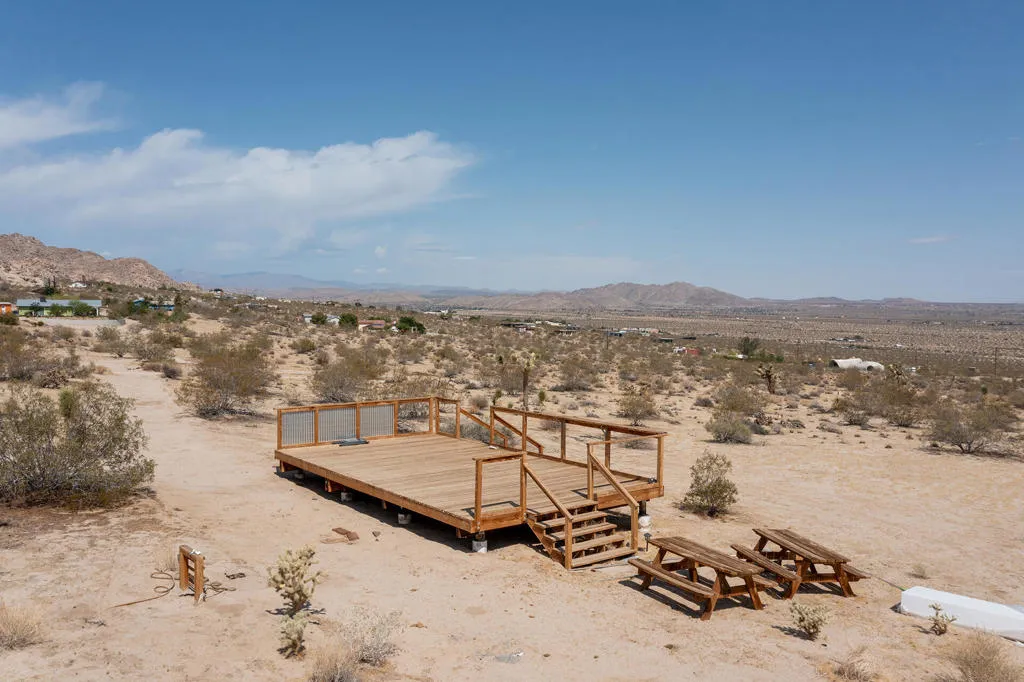7122 Sunkist Road, Joshua Tree, California 92252 home-pic-8