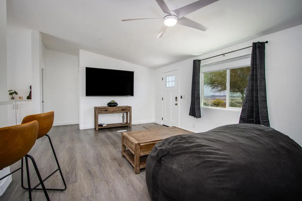 7122 Sunkist Road, Joshua Tree, California 92252 home-pic-31
