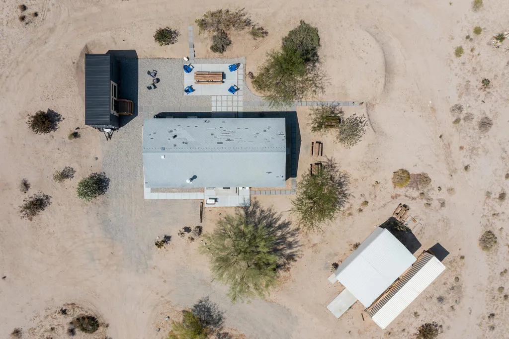 7122 Sunkist Road, Joshua Tree, California 92252 home-pic-12