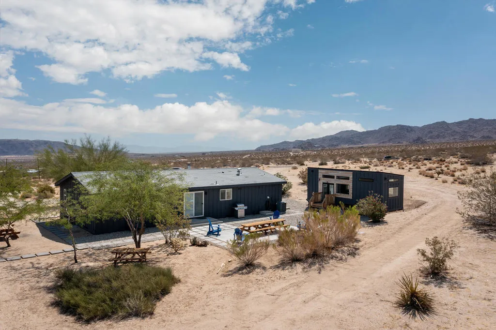 7122 Sunkist Road, Joshua Tree, California 92252 home-pic-10