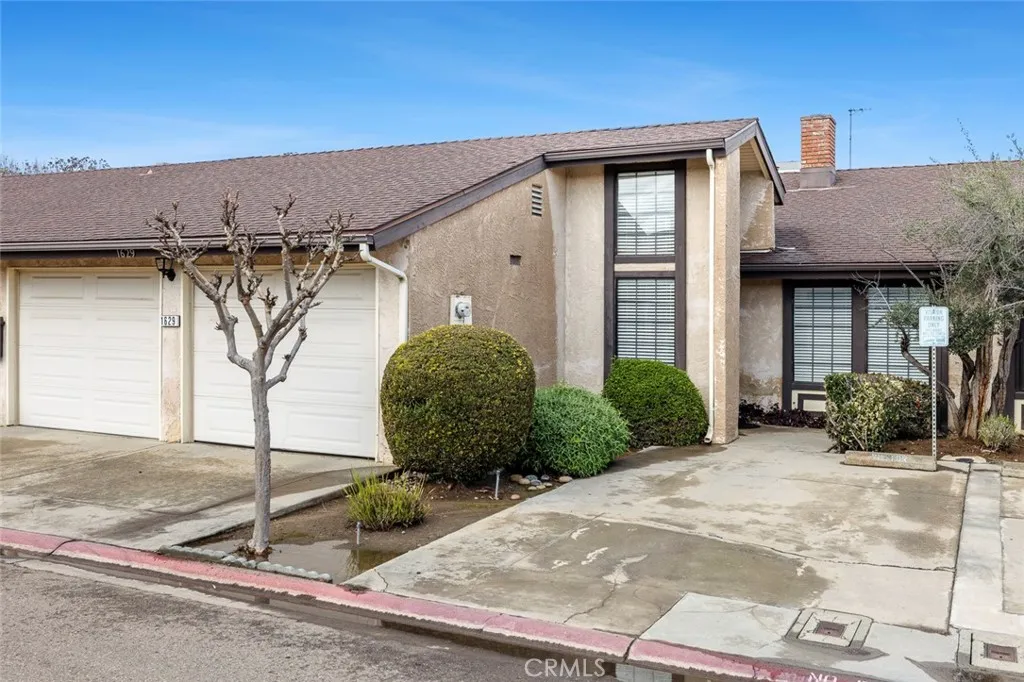 1629 Willow, Clovis, California 93612 home-pic-1