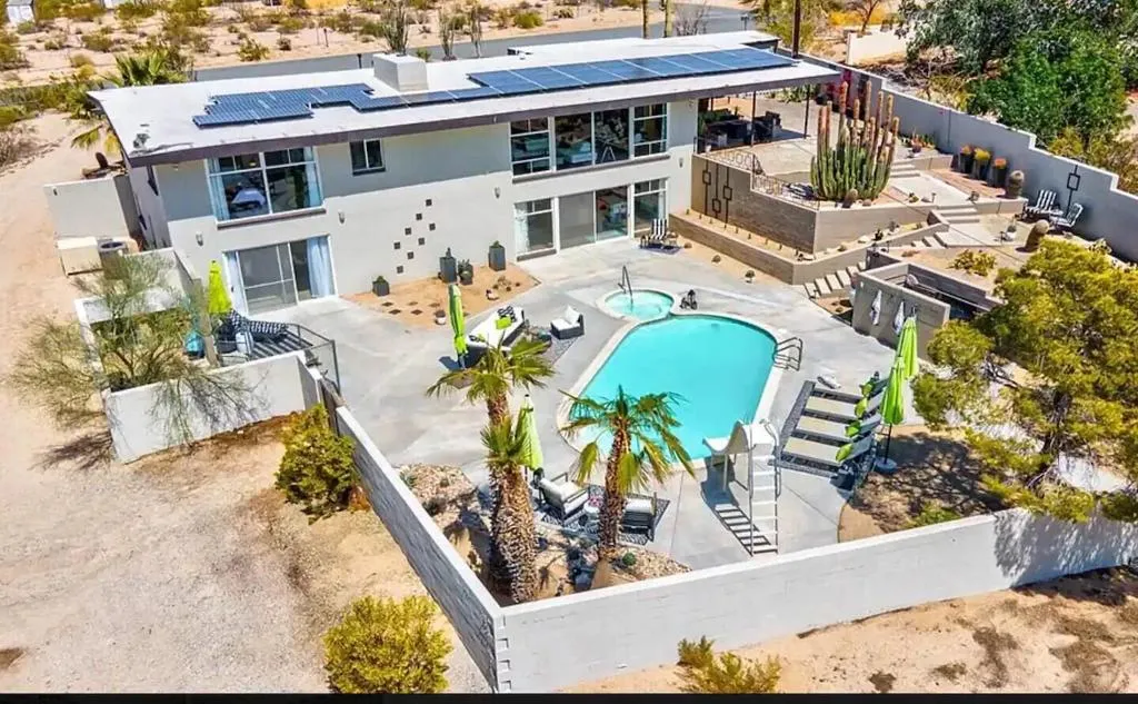 73633 Desert Trail Drive, Twentynine Palms, California 92277 home-pic-1
