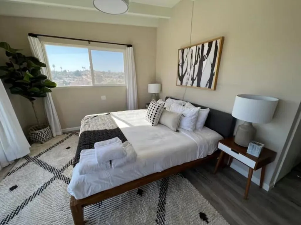 73633 Desert Trail Drive, Twentynine Palms, California 92277 home-pic-37
