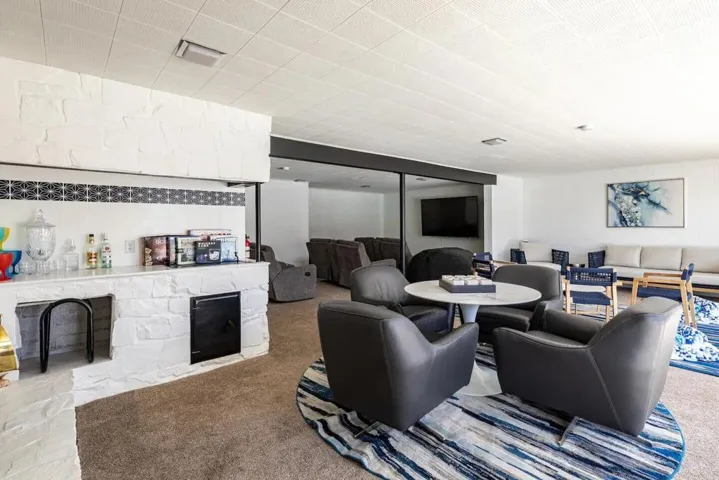 73633 Desert Trail i18=-