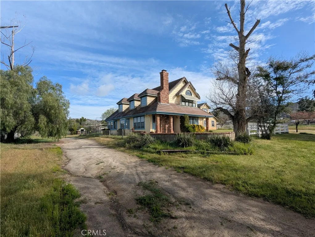 29720 Mountain, Menifee, California 92585 home-pic-9
