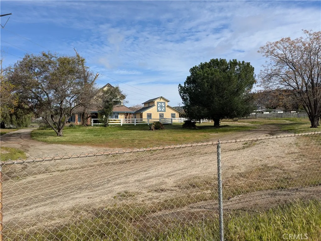 29720 Mountain, Menifee, California 92585 home-pic-1