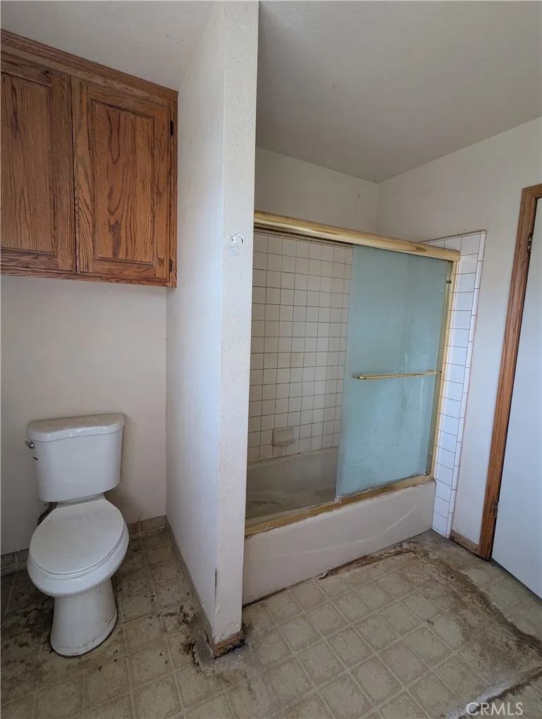 29720 Mountain, Menifee, California 92585 home-pic-35
