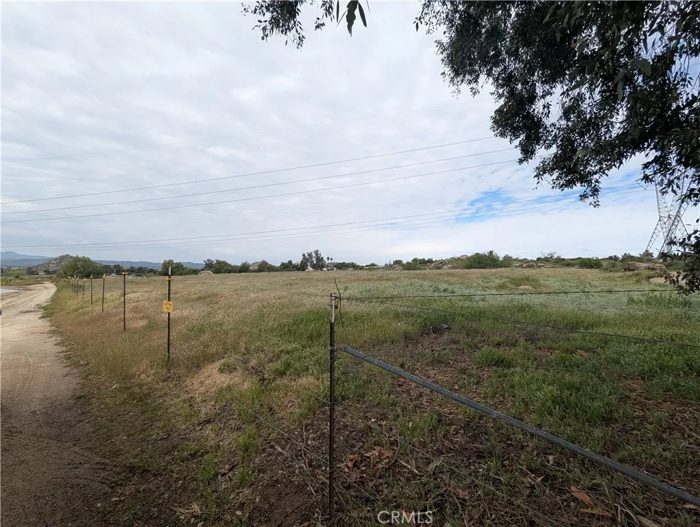 29720 Mountain, Menifee, California 92585 home-pic-58