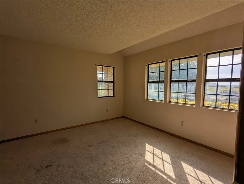 29720 Mountain, Menifee, California 92585 home-pic-27