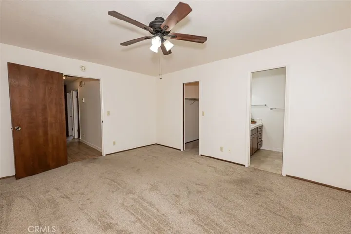 Primary Bedroom - newer carpet - has vacuum streaks