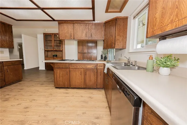 So Many Cabinets