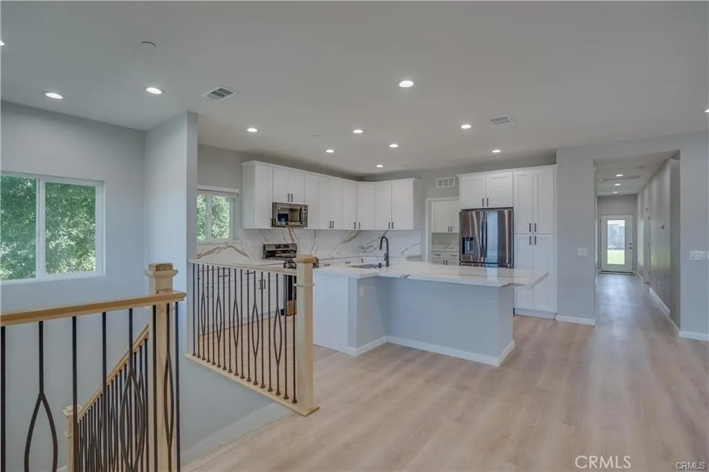14473 Dove Canyon, Riverside, California 92503 home-pic-8