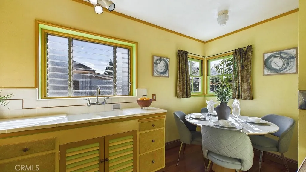 233 Cresta, San Gabriel, California 91775 home-pic-12