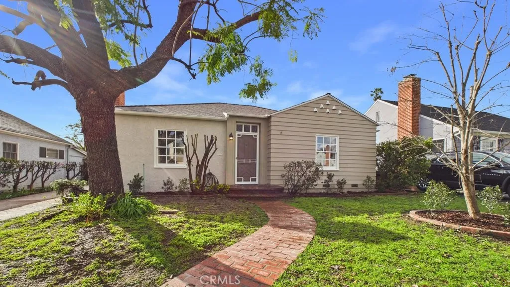 233 Cresta, San Gabriel, California 91775 home-pic-2