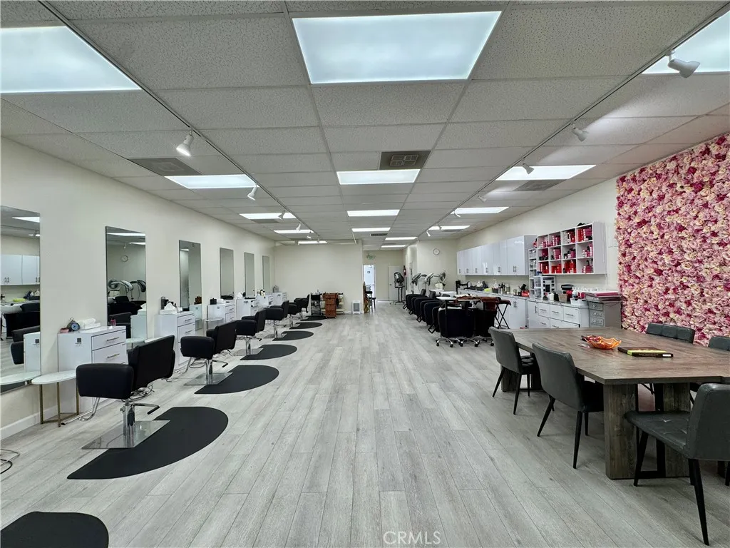 Welcome to your new beauty salon