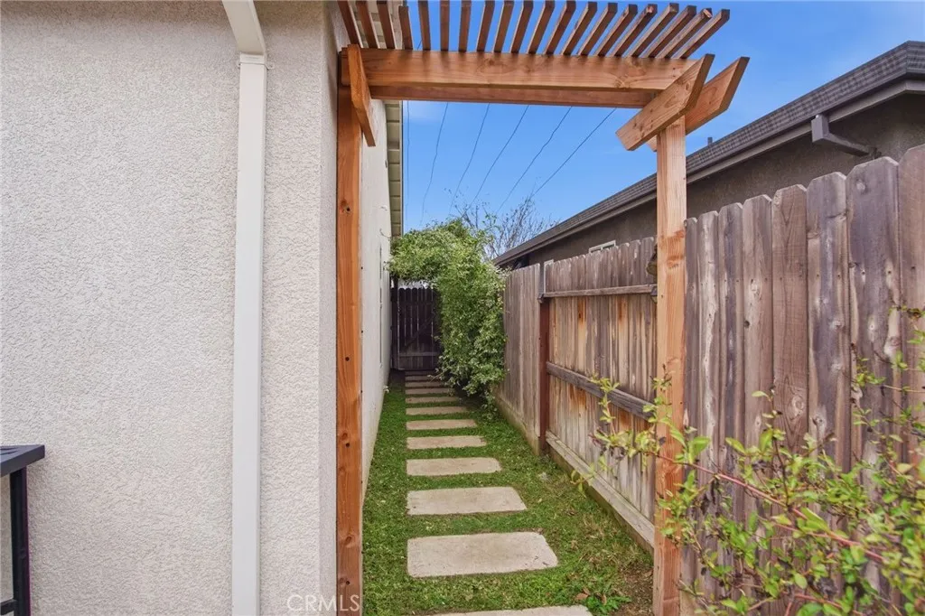 576 Janell Court, Merced, California 95341 home-pic-22