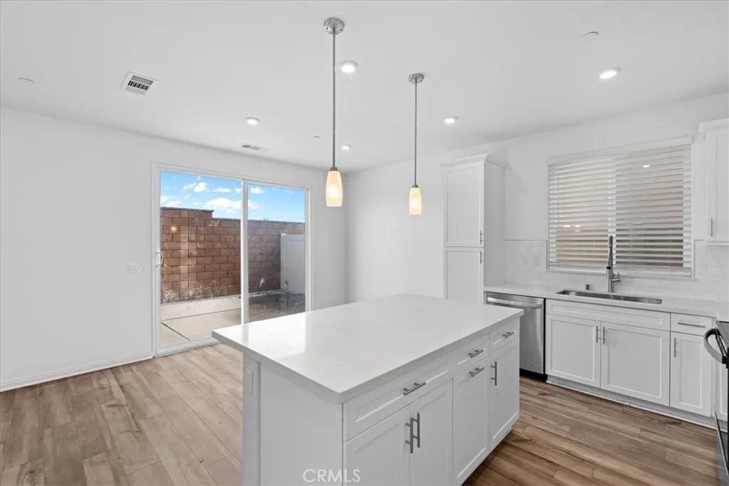 505 Pablo, Lake Elsinore, California 92530 home-pic-9
