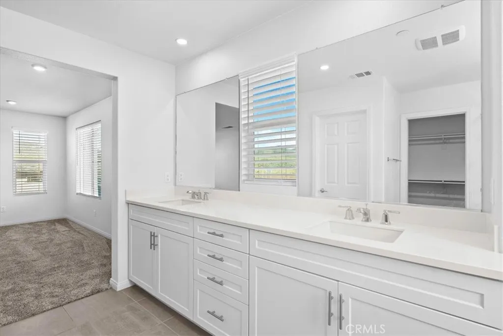 505 Pablo, Lake Elsinore, California 92530 home-pic-16